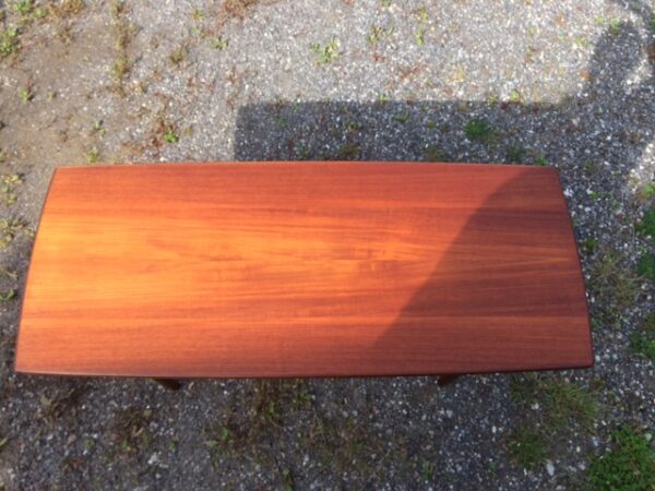 Elegant Teak Sofabord med flethylde - Image 4