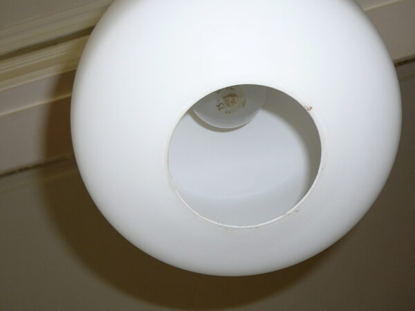 Opaline pendel med teaktop - Image 4