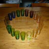 Kulørte sodavandsglas fra Holmegaard