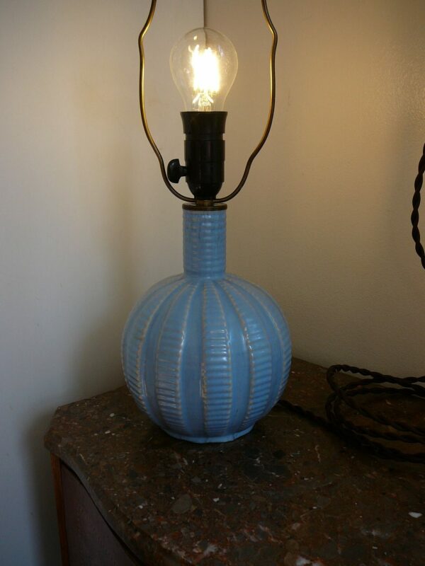 Keramik bordlampe i sart blålig glasur - Image 3