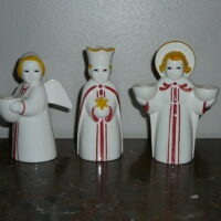 3 Aluminia/Royal Copenhagen Julefigurer i Rød og gul
