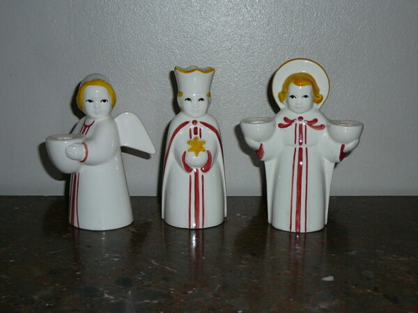 3 Aluminia/Royal Copenhagen Julefigurer i Rød og gul