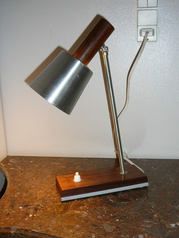 Lyfa Silva bordlampe Aluminium og palisander - Image 3