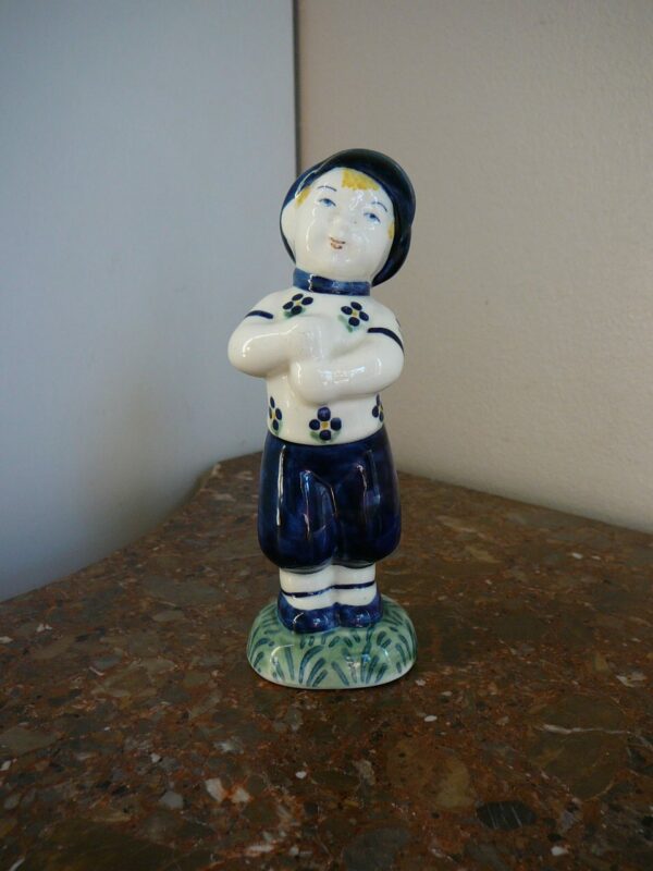 Aluminia fajance figur Lillebror 1942