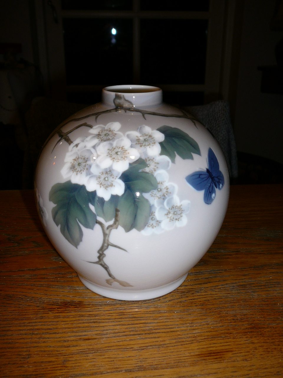Vase med ca 1920 144-4 - Westmindeclassic.dk