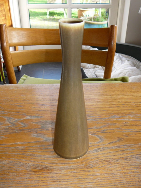 Palshus vase Frode Bahnsen i grønlig harepelsglasur - Image 2