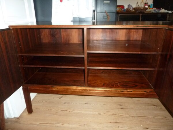 Lav skænk palisander Rosewood 'Rungstedlund' Ole Wanscher - Image 2