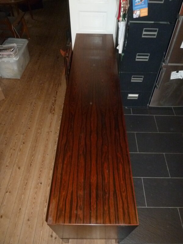 Lav skænk palisander Rosewood 'Rungstedlund' Ole Wanscher - Image 6