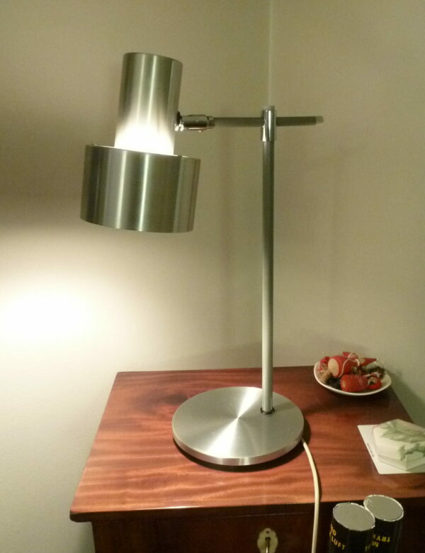 Lento bordlampe i aluminium