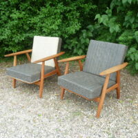 Hans J. Wegner et par vintage lænestole i eg GE240 Cigaren