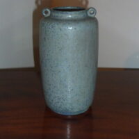 Arne Bang cylindrisk vase med øre model nr 322
