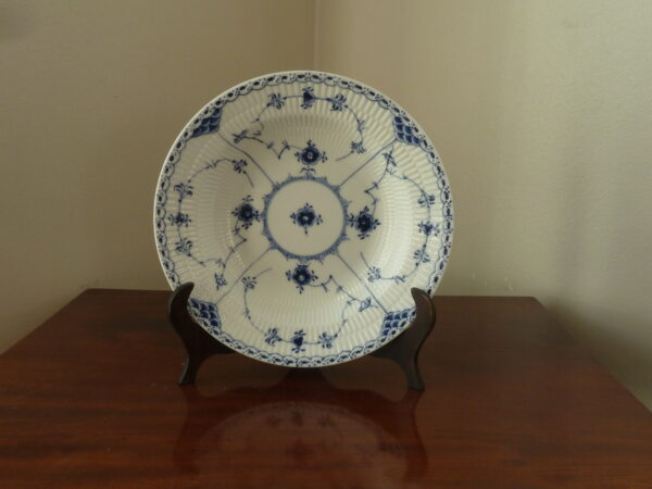 Royal Copenhagen musselmalet halvblonde lille dyb tallerken 1-566 - Image 6