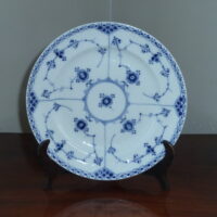 Royal Copenhagen musselmalet halvblonde frokost tallerken 1-572