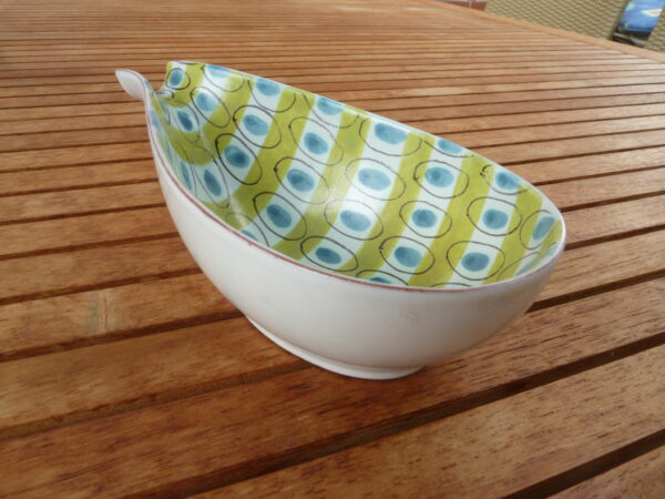 small organic shaped bowl  Gustavsberg Stig Lindberg Earthenware