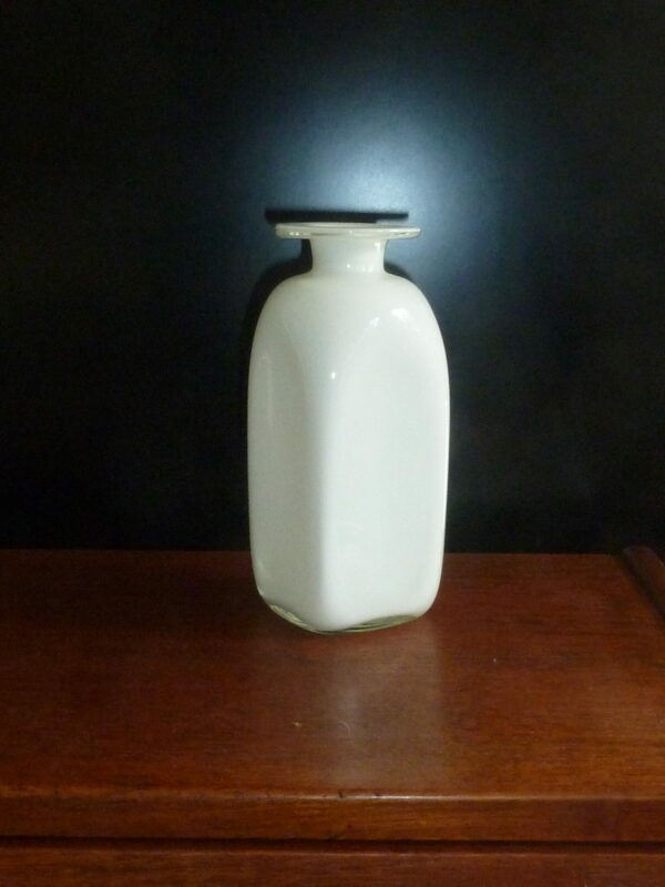 Carnaby vase Per Lütken Kunstglas opal - Image 2
