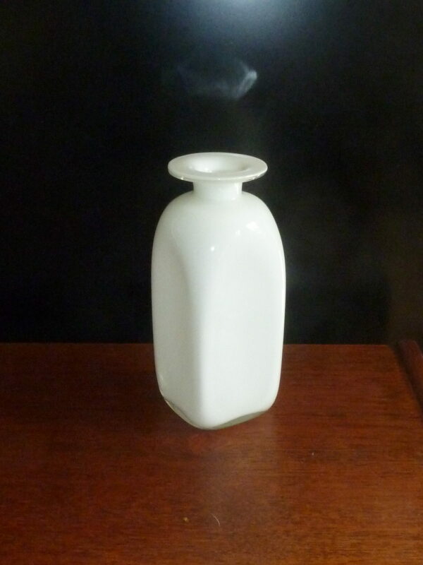 Carnaby vase Per Lütken Kunstglas opal