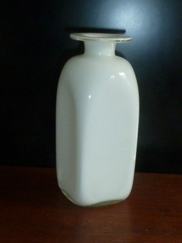 Carnaby vase Per Lütken Kunstglas opal - Image 6