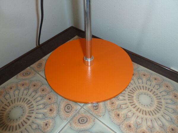 Orange vintage bordlampe Sven Middeboe for Nordisk Solar Company - Image 5