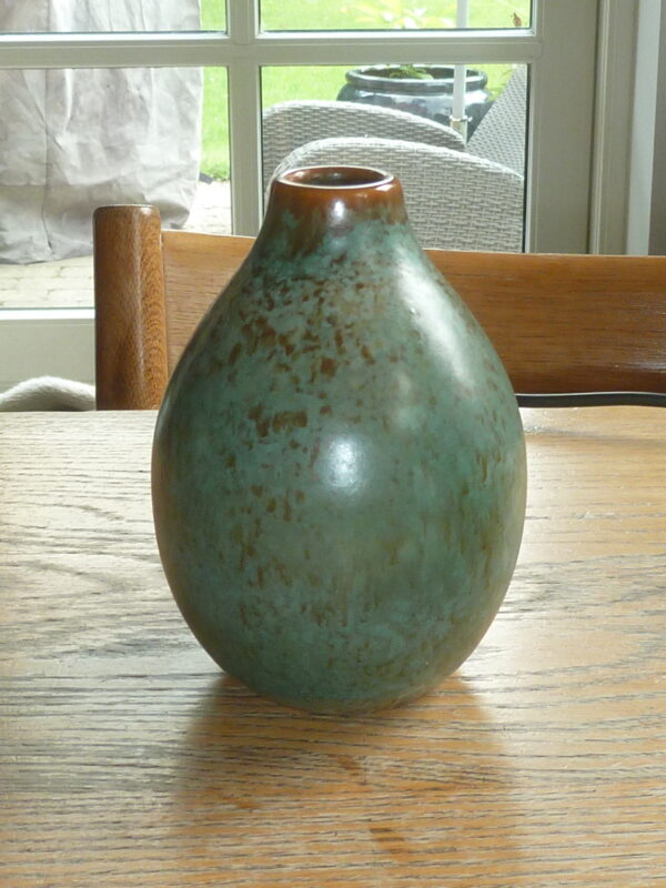 Dråbeformet vase Michael Andersen