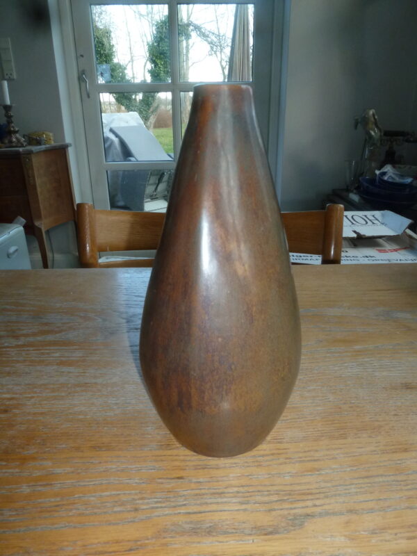 Asymmetrisk L. Hjorth vase brunlig harpelsglasur - Image 2